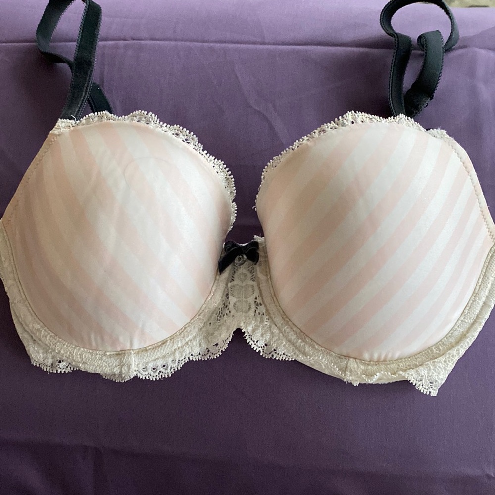 Victoria Secret bra